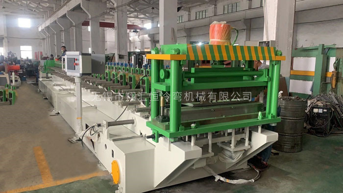 冷彎成（chéng）型（xíng）機